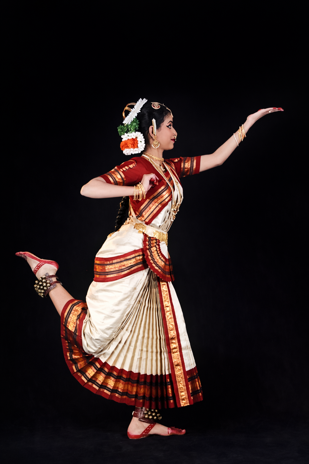 Sneha Velayudan contemporary pose